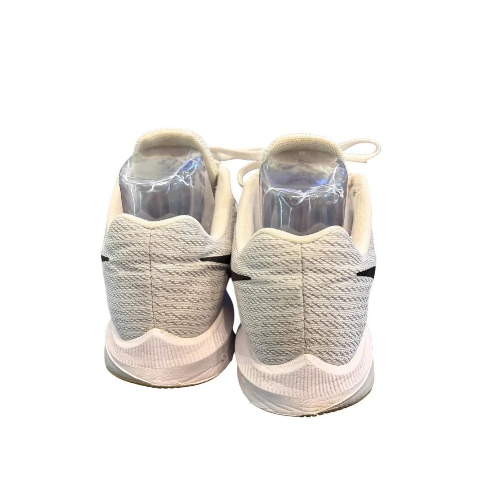 Nike Air Zoom Winflo 4 Women's Size 7.5 White Black Running Shoes 898485-100
